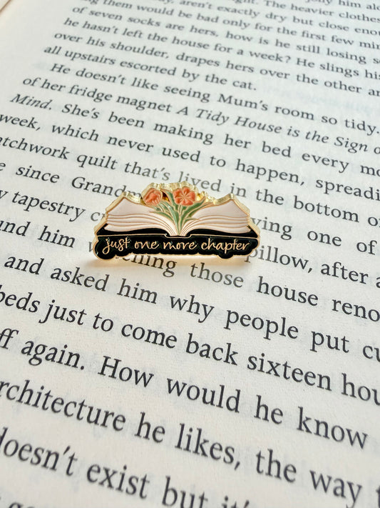 'just one more chapter' pin / badge