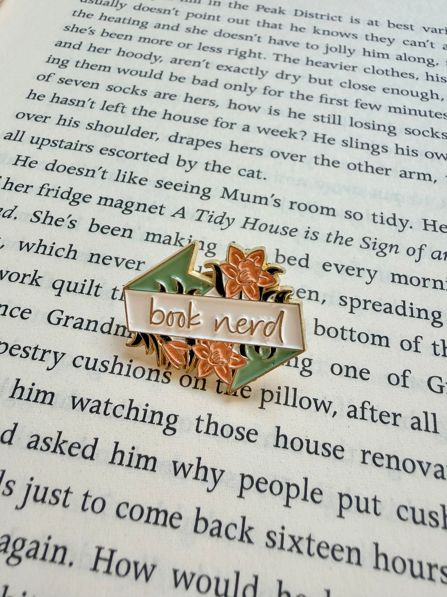 'book nerd' pin / badge