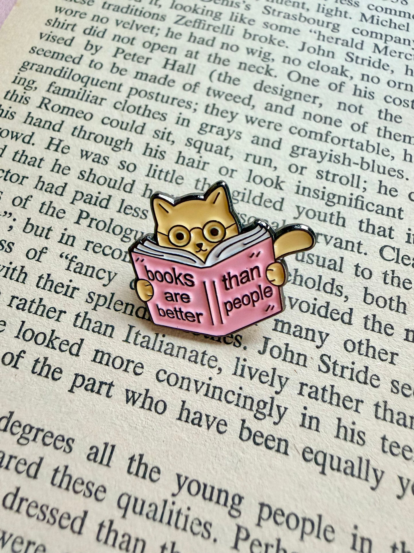 'books are better than people' pin / badge